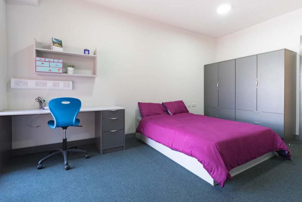 Property photo 2 of 6 Property Photo