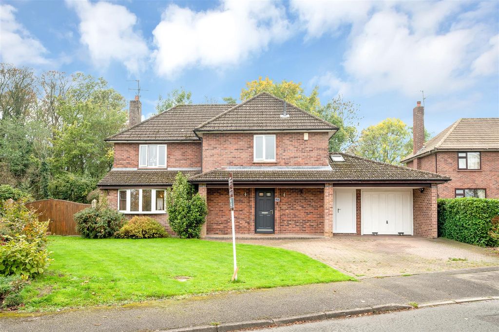 Property photo 1 of 33 Main.Jpg