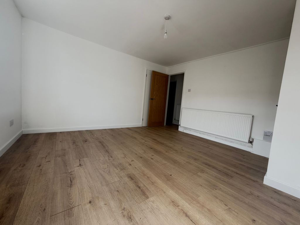 Additional image 5 of 1 bed flat to rentClydach Road, Tonypandy CF40