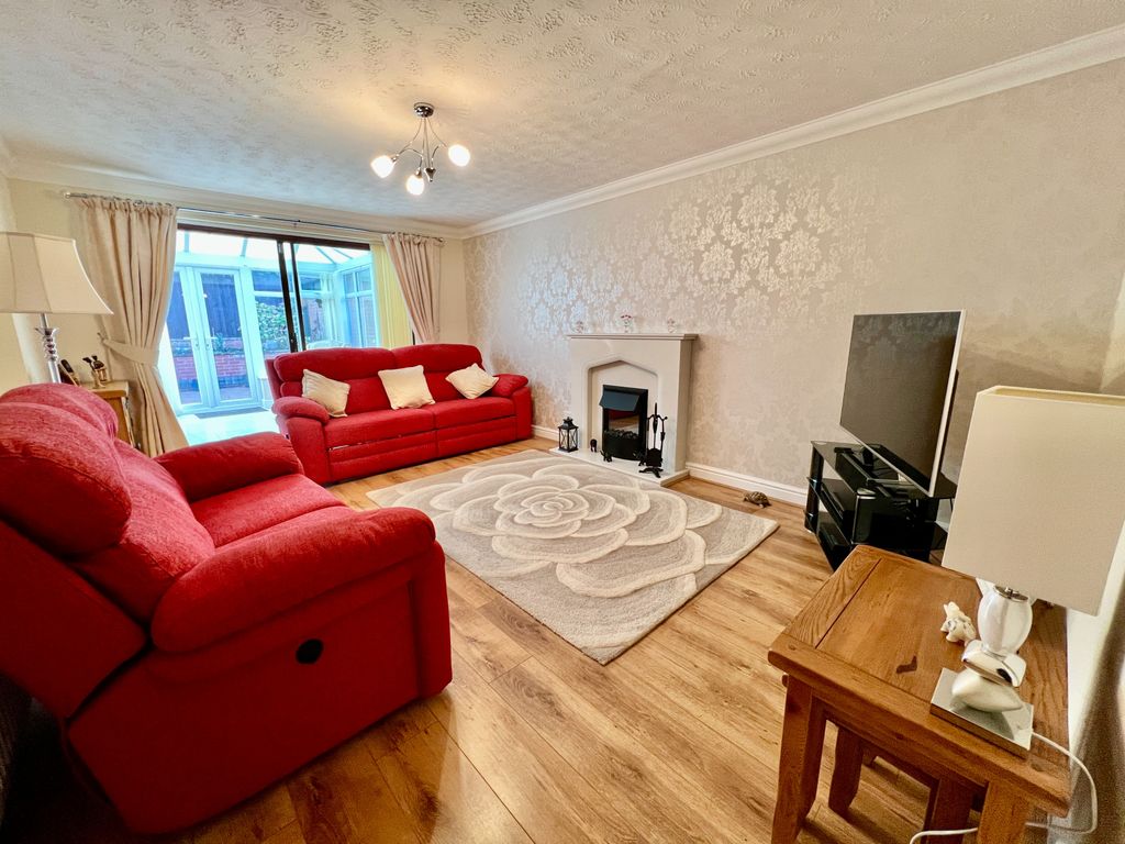 Property photo 2 of 15