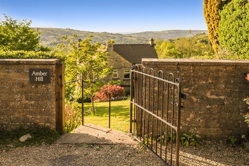 Property photo 1 of 29 Ph16_5909065.Jpg