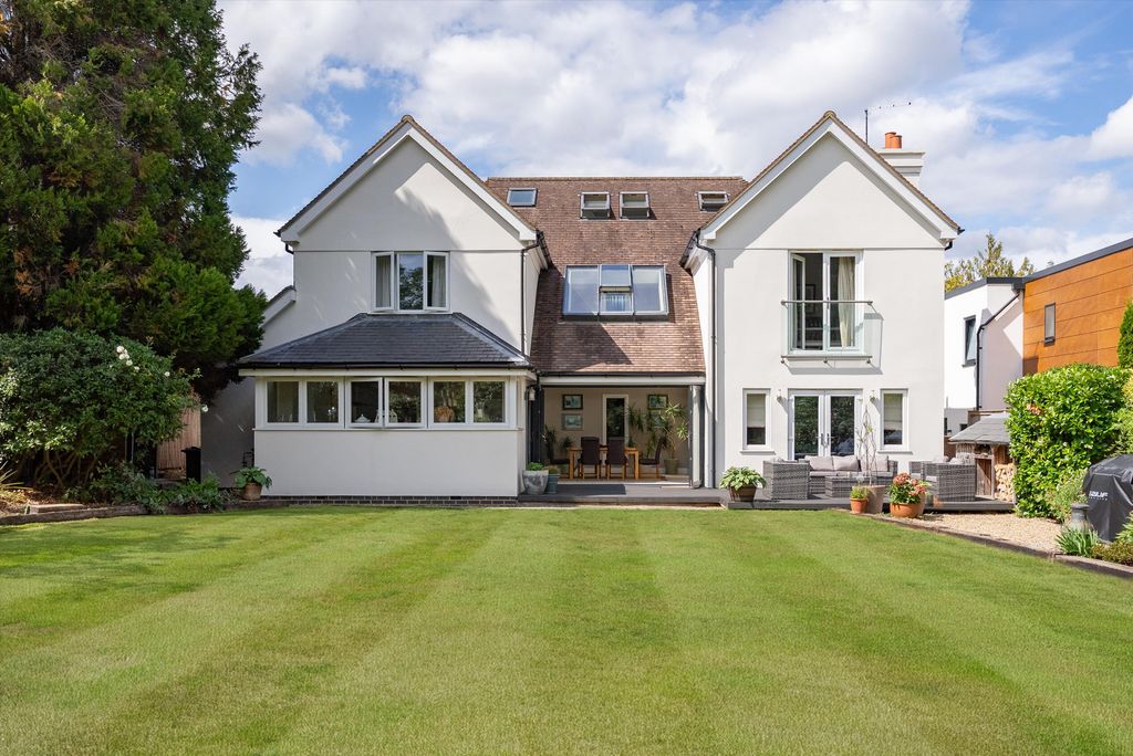 Property photo 2 of 27 Image