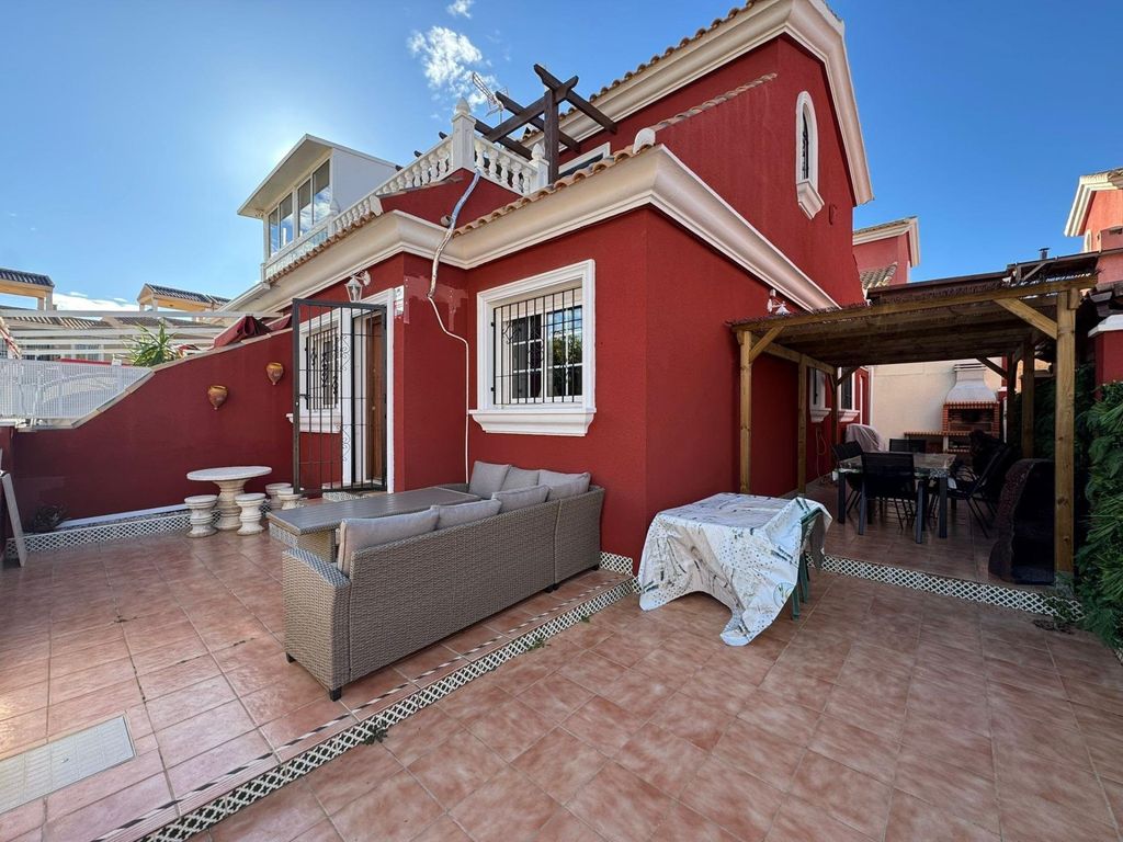 Property photo 1 of 25