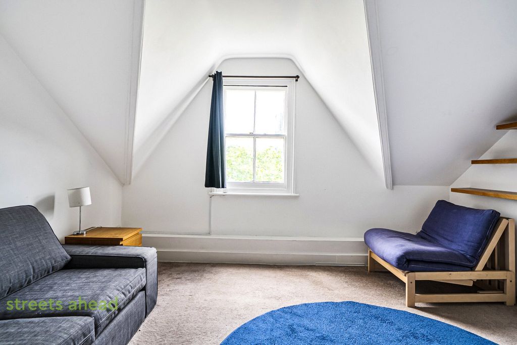 Property photo 3 of 16 59Cb0793-4d41-4ce...