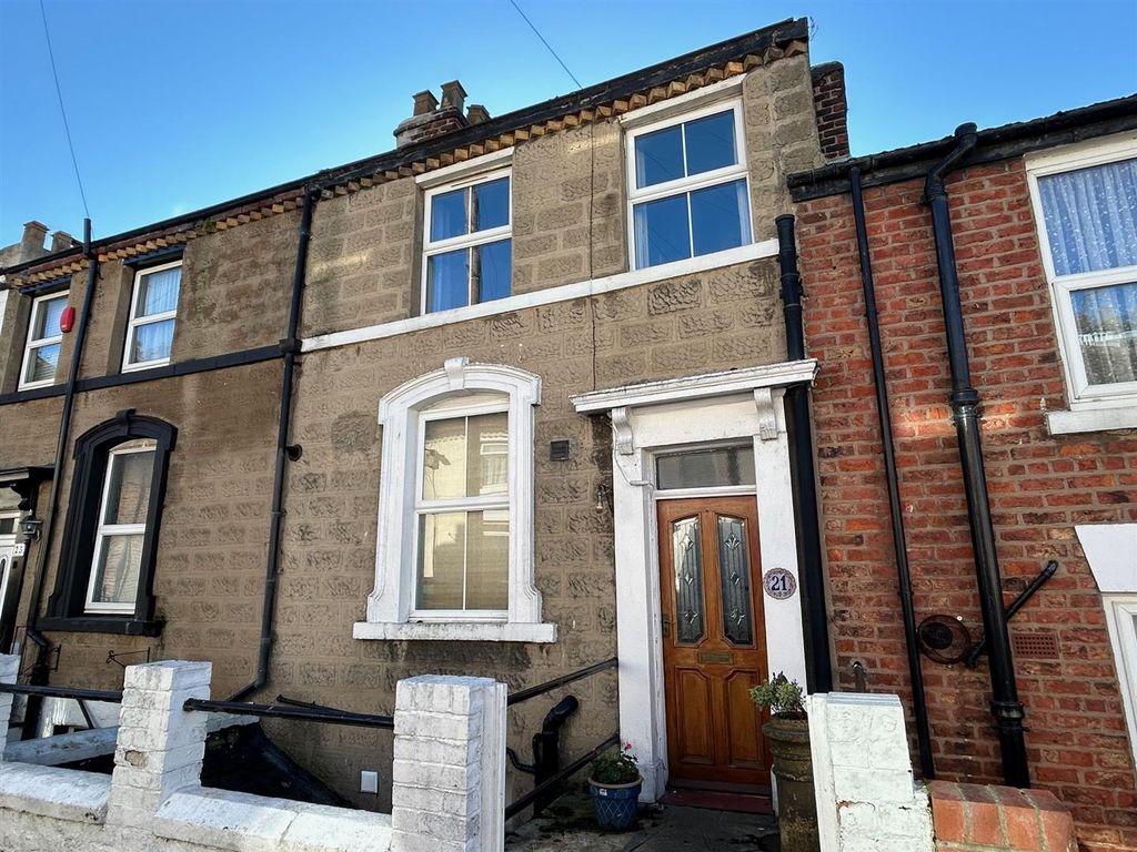 Property photo 1 of 13 Front 2.Jpg