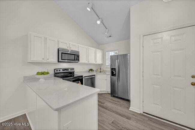 Property photo 3 of 24 <Alttext/>