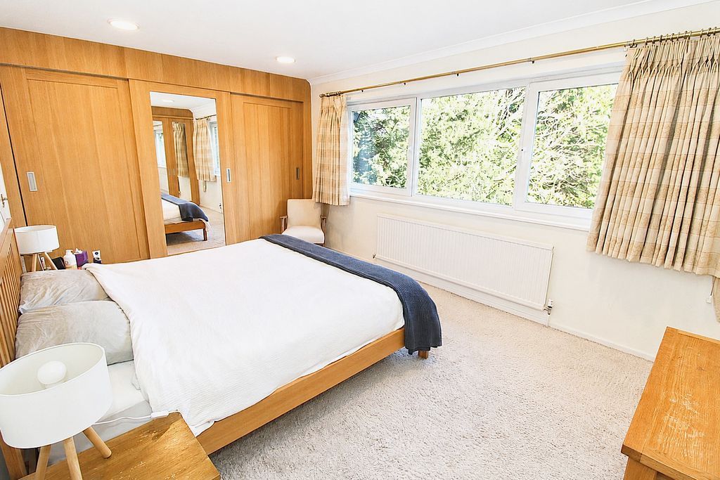 Additional image 12 of 5 bed detached house for saleCourt Hill, Chipstead, Coulsdon CR5