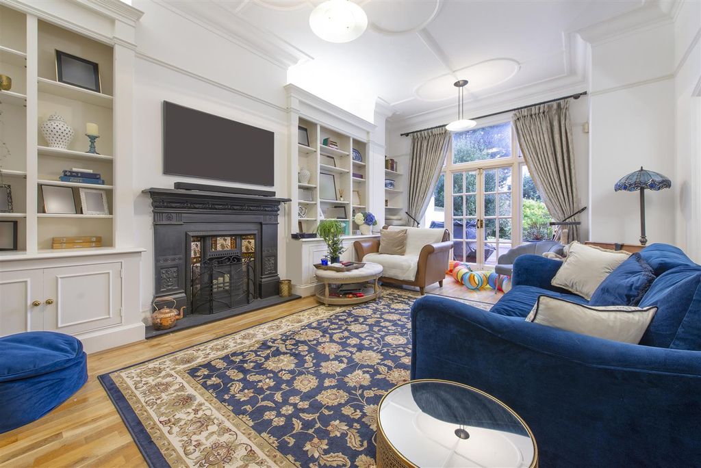 Property photo 3 of 12 53800 Hi Res (2).Jpg