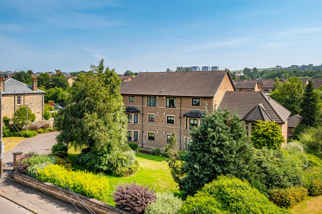 Property photo 1 of 38