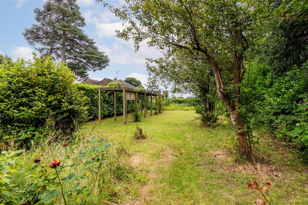 Property photo 3 of 24
