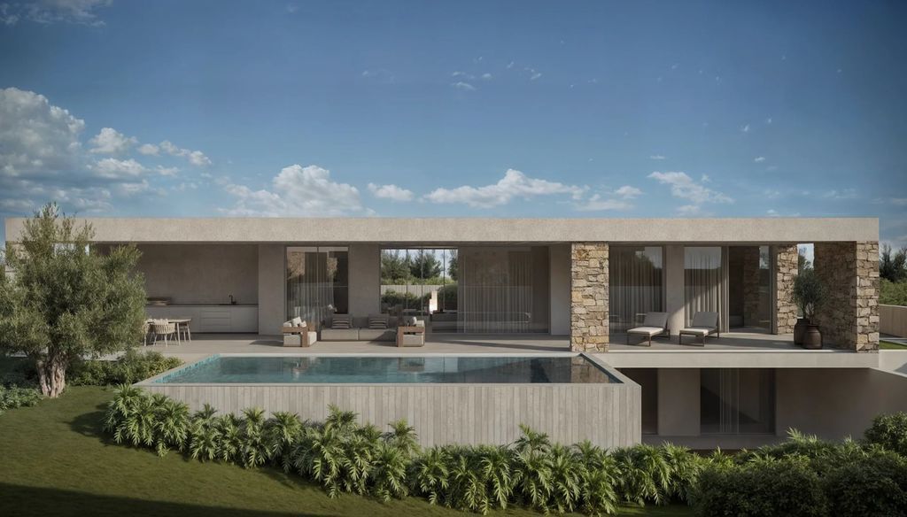 Property photo 1 of 6 Villa 14 With Pool