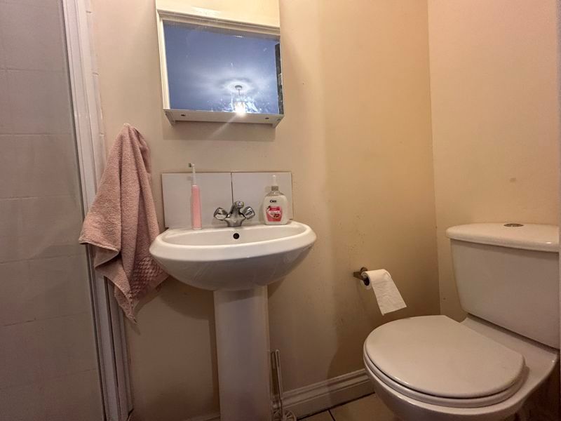 Property photo 3 of 4 Photo 14