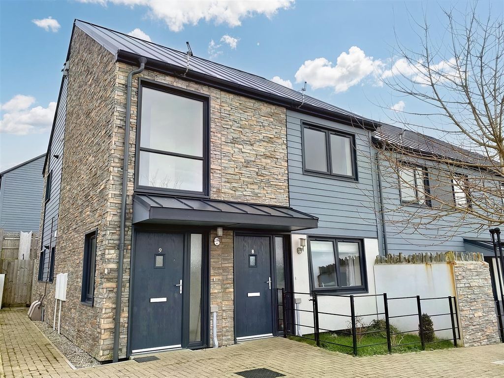 Property photo 1 of 16 Exterior