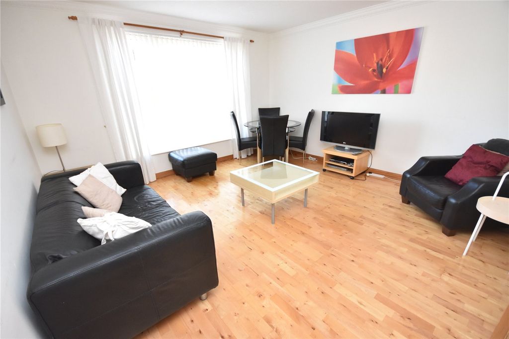 Property photo 3 of 13 Photo 3