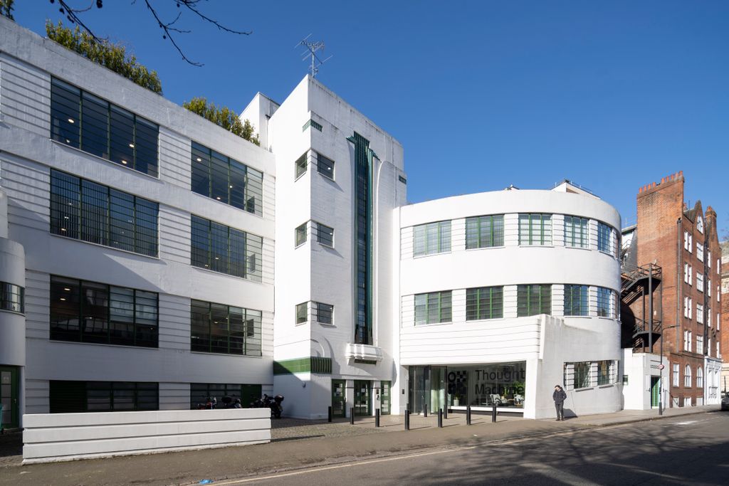 Property photo 1 of 29