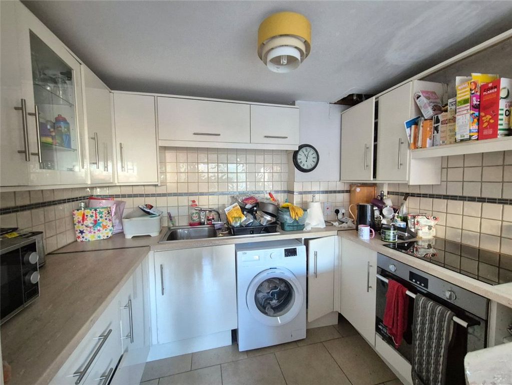 Property photo 2 of 12 Picture No. 06