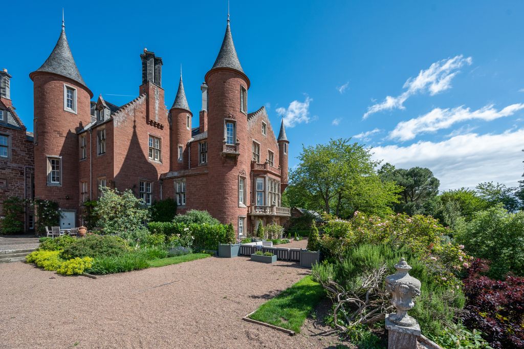 Property photo 1 of 34 A Distinguished Residence Within A Historic Scottish Estate