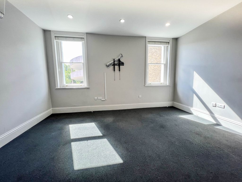 Property photo 3 of 12 A-3