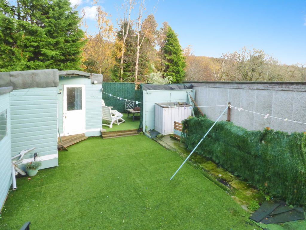 Property photo 3 of 18 Rear Garden