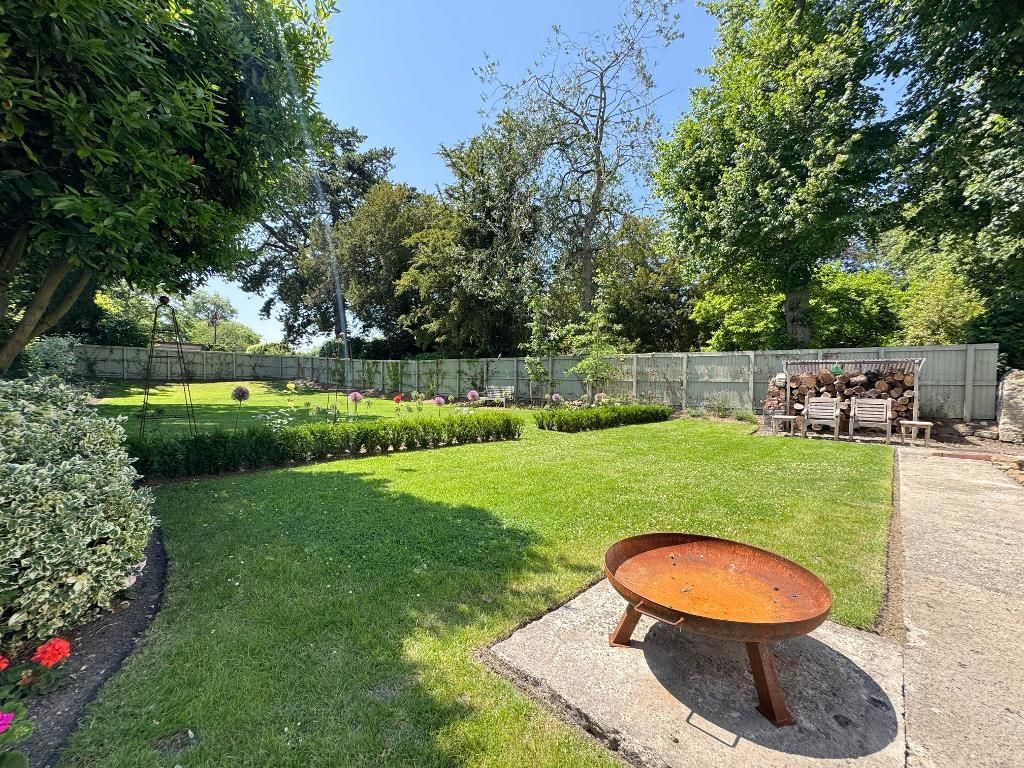 Property photo 2 of 15 30