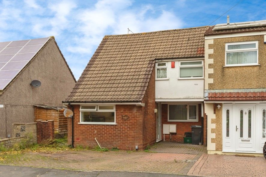 Property photo 1 of 18