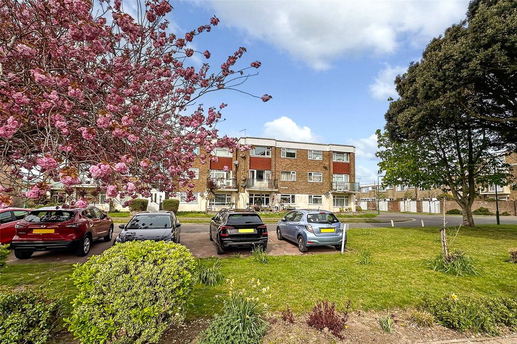 Property photo 1 of 8 Picture No. 08