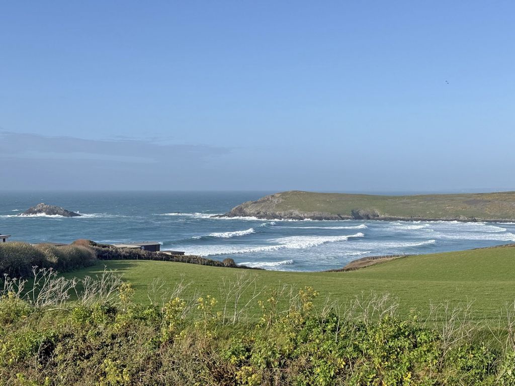 Property photo 2 of 20 Photo 2