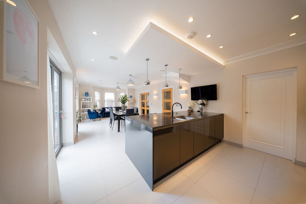 Property photo 3 of 15 Kitchen/Living Area