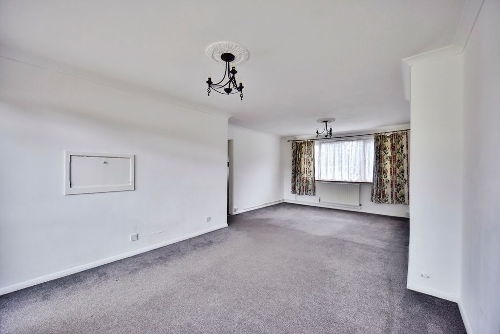 Property photo 3 of 15 Pbox-Img.Jpg