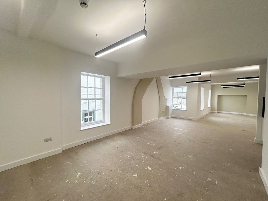 Property photo 3 of 7 3