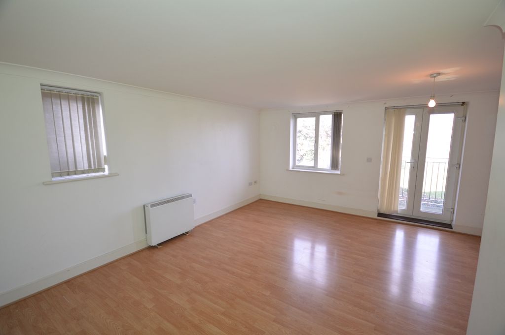 Property photo 3 of 6 3