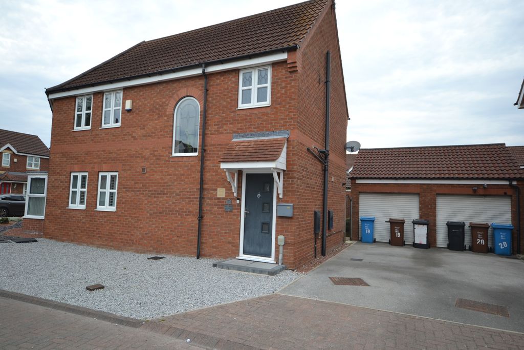 Property photo 2 of 12