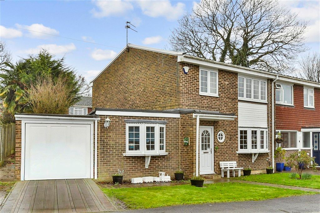 Property photo 1 of 12 External (Web)