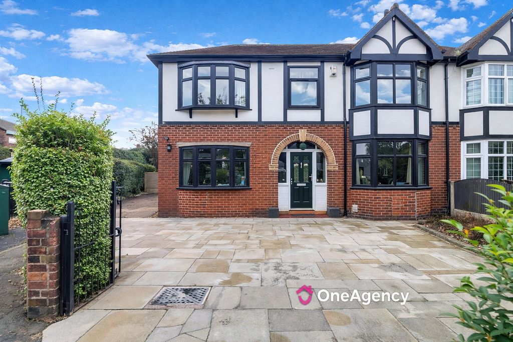 Property photo 1 of 30