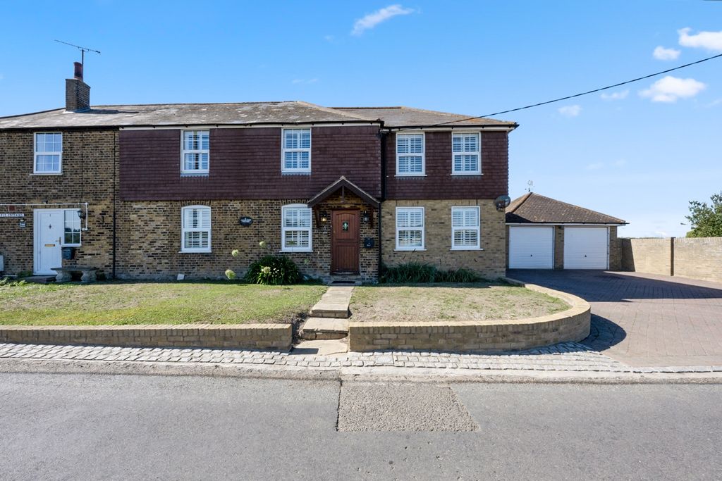 Property photo 1 of 27 5540750