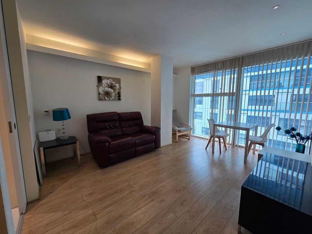 Property photo 3 of 7