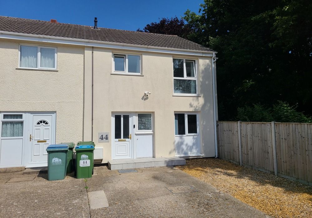 Property photo 1 of 18