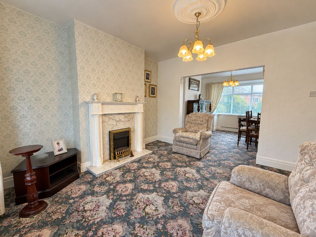 Property photo 3 of 15 Fd729797-267B-4E68-80F1-Be197E5B11A5