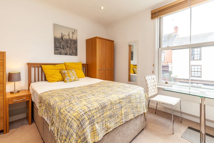 Property photo 1 of 6 174036