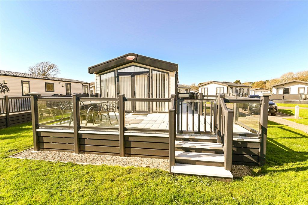 Property photo 1 of 15 Picture No. 19