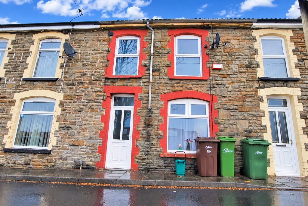 Property photo 1 of 1