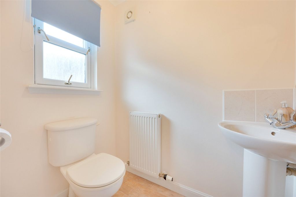 Property photo 3 of 26 Picture No. 04