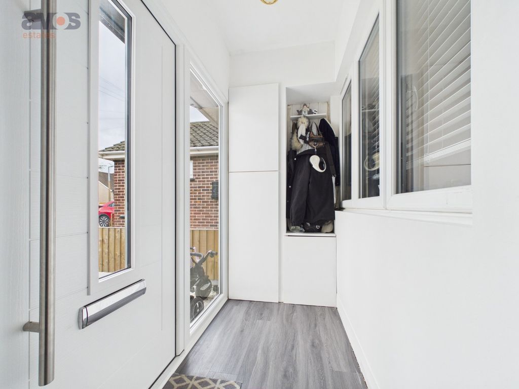 Property photo 3 of 19 5035335