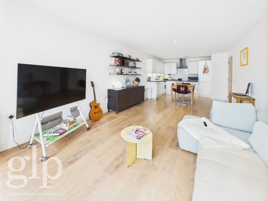 Property photo 1 of 10 4267510