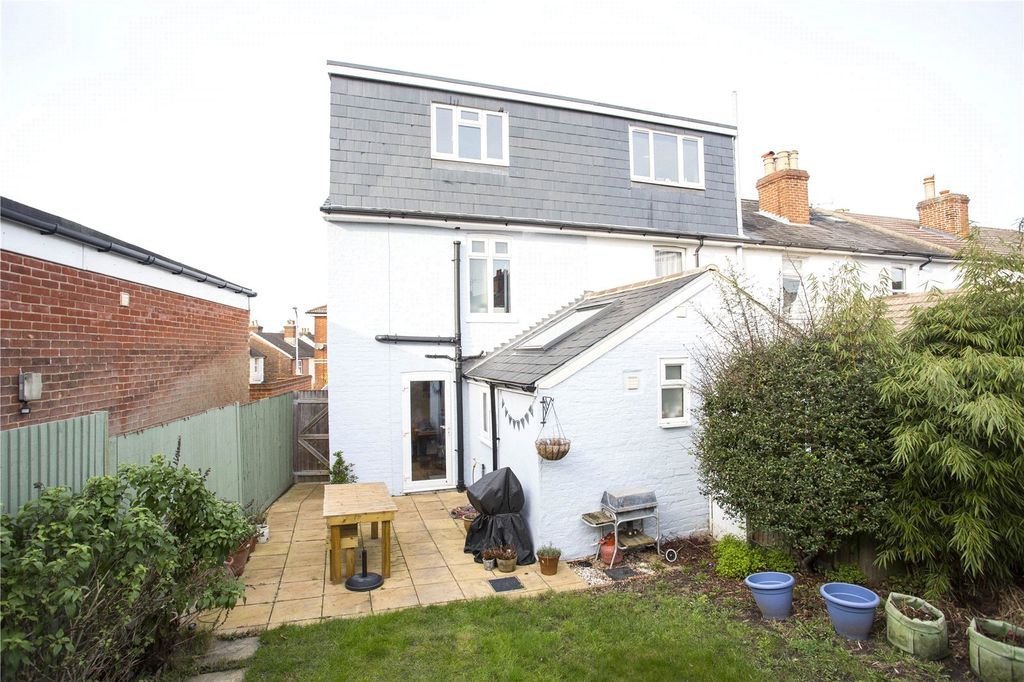 Property photo 1 of 16 Picture No. 25