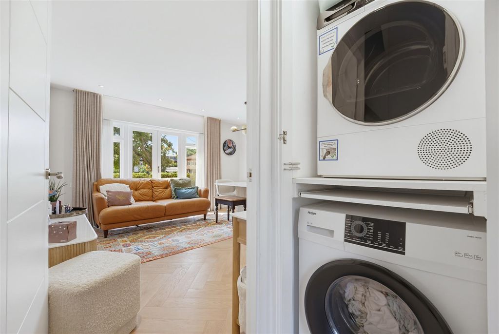 Property photo 3 of 16 4 Kipling Utility.Jpg