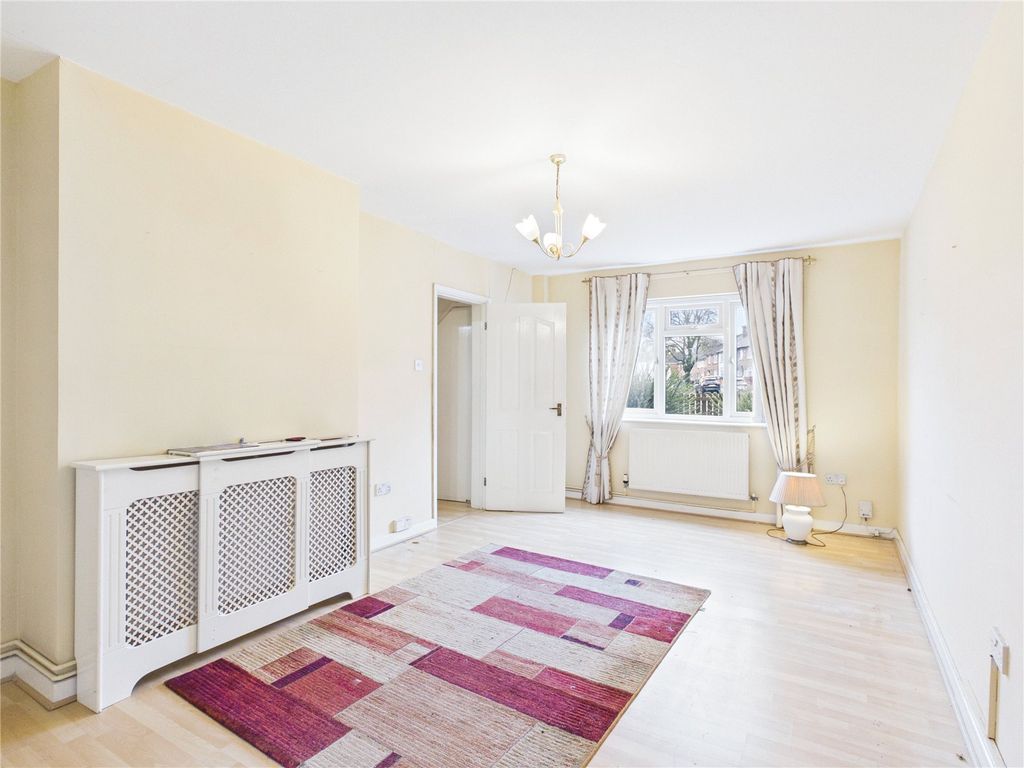 Property photo 3 of 14 Picture No. 04