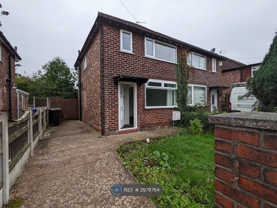 Property photo 1 of 8 Front