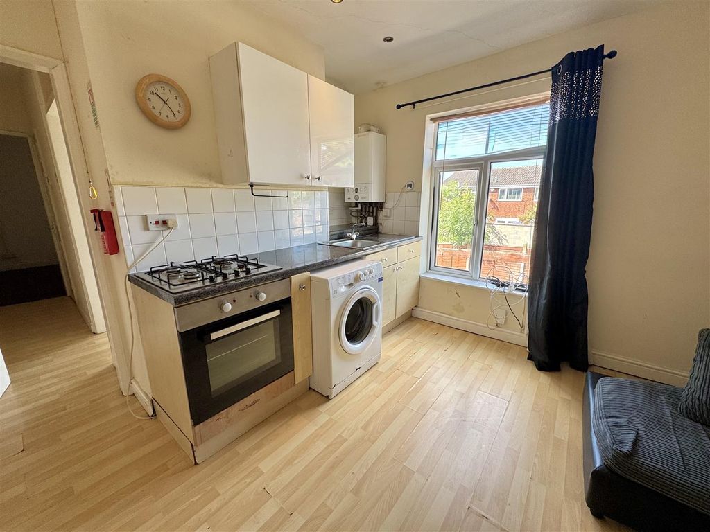 Property photo 2 of 7 Tempimagejtzzwq.Jpg
