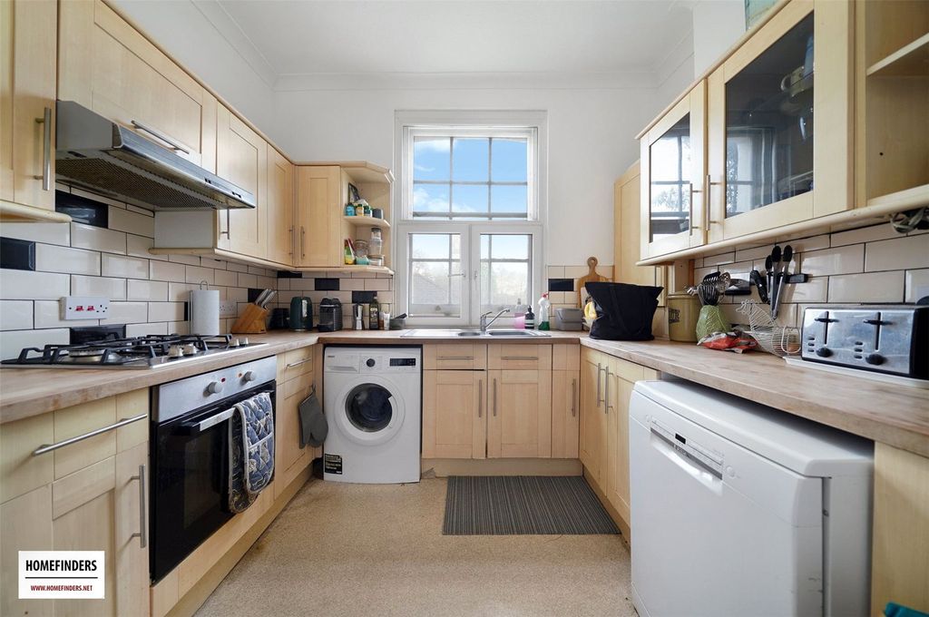 Property photo 2 of 16 Kitchen